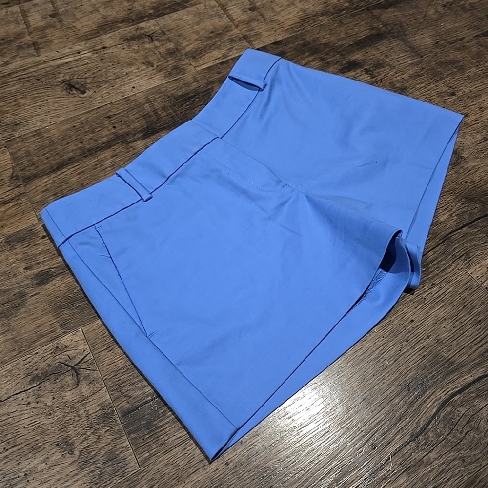 LOFT Periwinkle Blue Stretch Cotton Blend Shorts - Picture 2 of 5